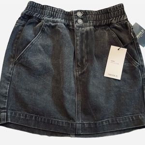 NWT FOREVER 21 BLACK DENIM COLLECTION MINI SKIRT S